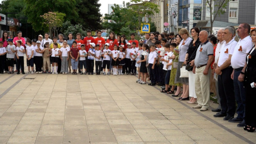 В Дербенте состоялся митинг, посвященный Дню памяти и скорби