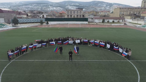 В Дербенте прошел флешмоб-митинг в поддержку запрета вейпов в России
