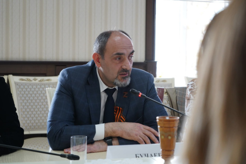 Министр образования и науки РД обсудил в Дербенте актуальные вопросы развития сферы образования города 
